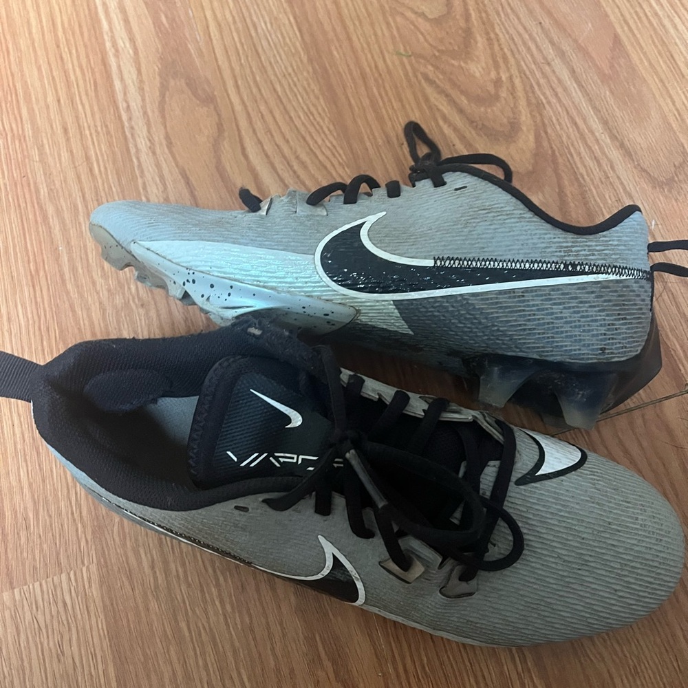 Nike -Men football cleats Sz 10 Vapor edge 360 Just in time for football season! - Picture 2 of 4